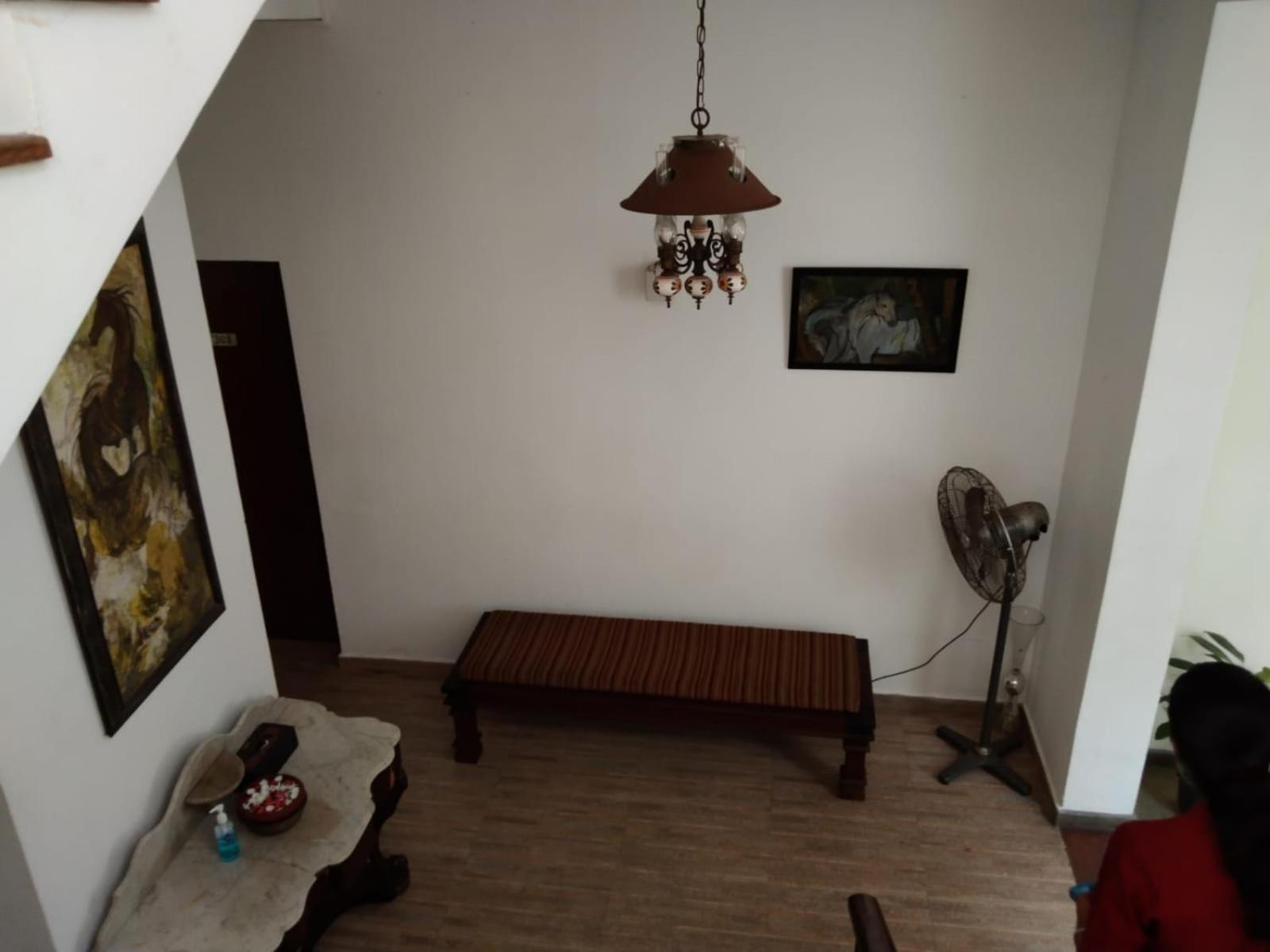 Ellen'S Place Коломбо Екстериор снимка